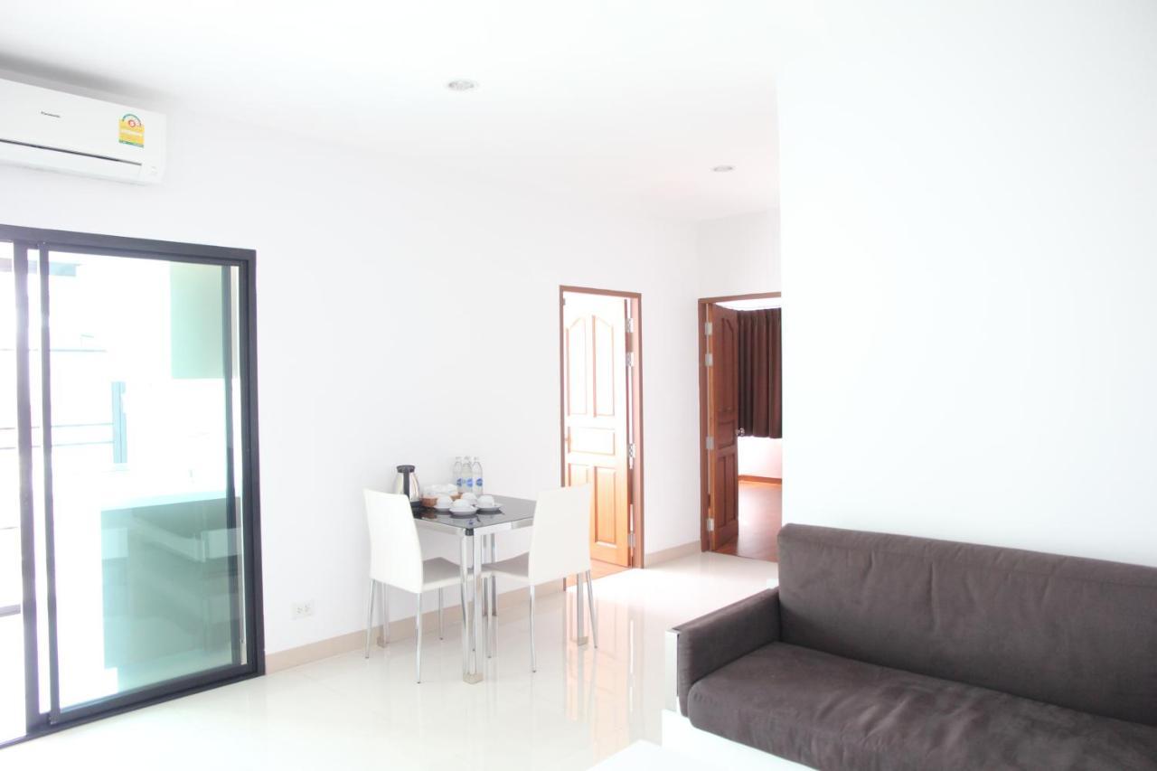V-Twin Donjan Service Apartment Chiang Mai Bagian luar foto