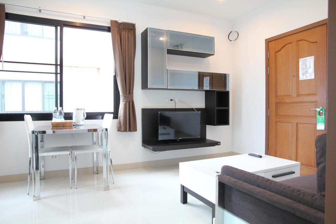 V-Twin Donjan Service Apartment Chiang Mai Bagian luar foto