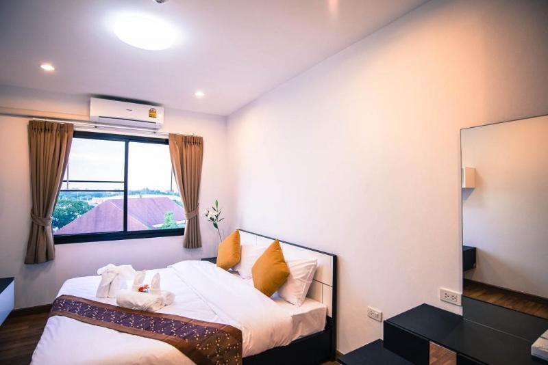 V-Twin Donjan Service Apartment Chiang Mai Bagian luar foto