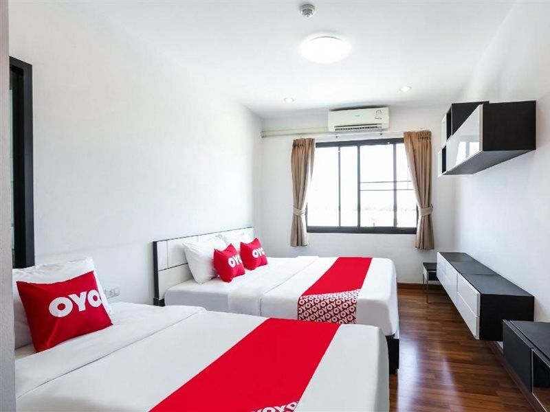 V-Twin Donjan Service Apartment Chiang Mai Bagian luar foto