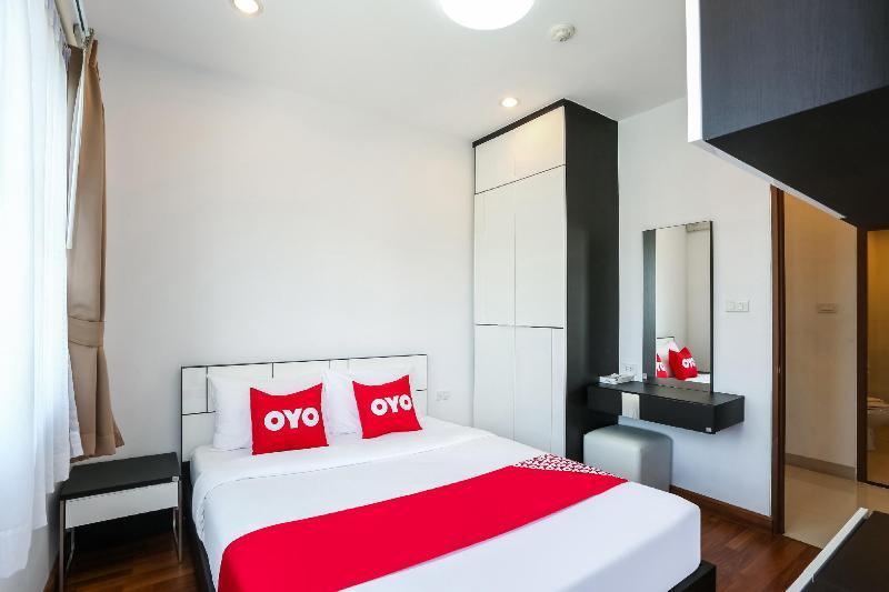 V-Twin Donjan Service Apartment Chiang Mai Bagian luar foto